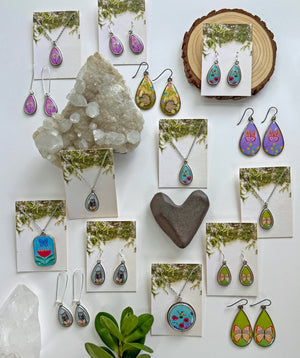 Green Butterfly Small Teardrop Silver Necklace