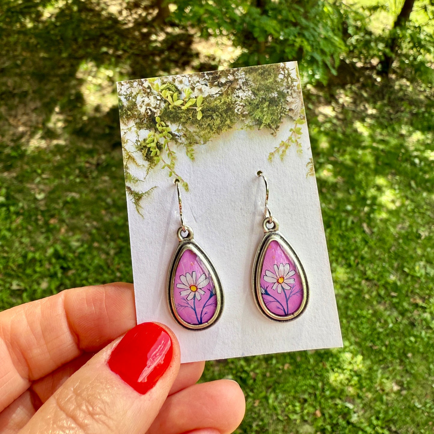 Pink Daisy Small Teardrop Earrings